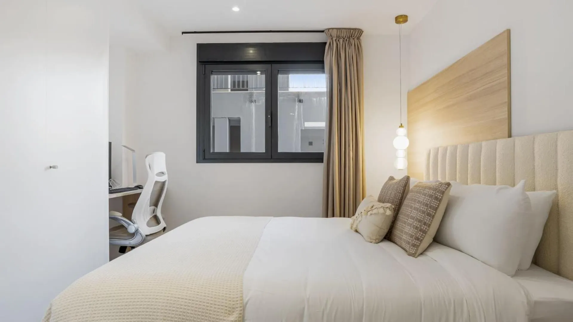 Vivi Homes - La Brisa Estepona Apartment